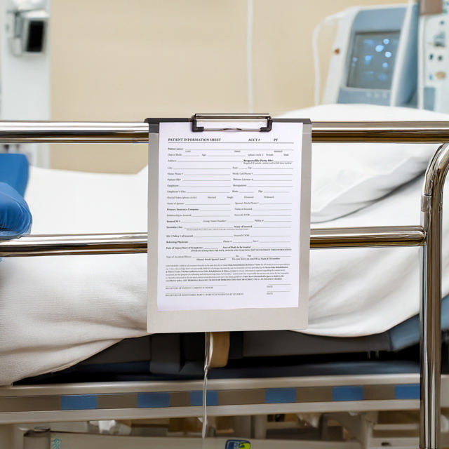 Carpeta con pinza para colgar, aluminio, A4, vertical